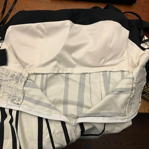 Vintage Deco Black and White Sundress - Picture 10 of 10